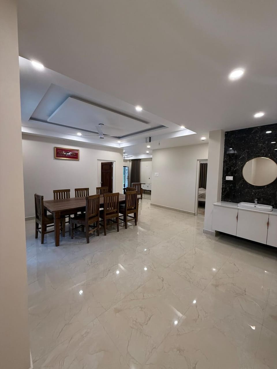 Living room, Seating area, Dining area, air conditioner
