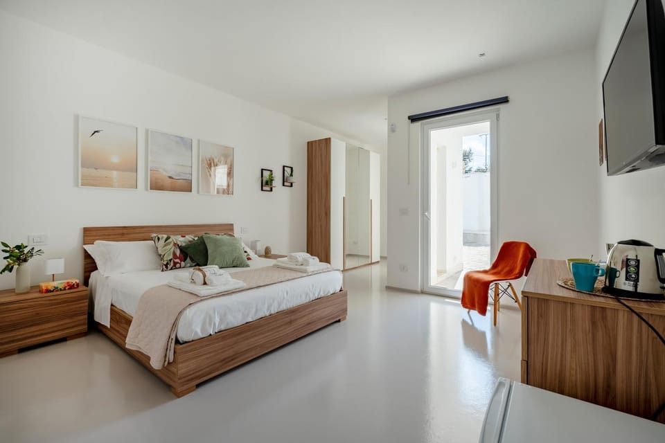 Property building, Living room, Bedroom