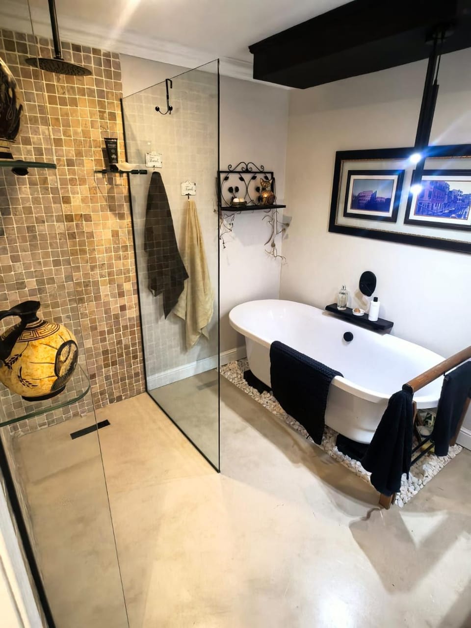 Boutique Inn - Quintessence Bed and Breakfast in Cape Town