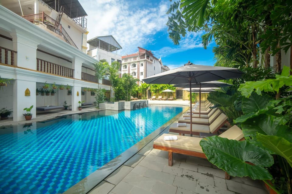 Pool view, Swimming pool