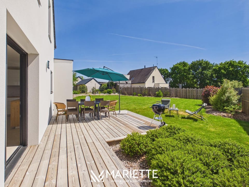 Patio, Garden, Garden view