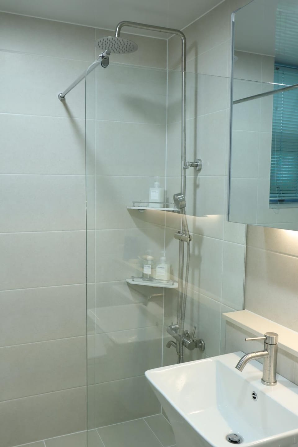 Shower, Bathroom