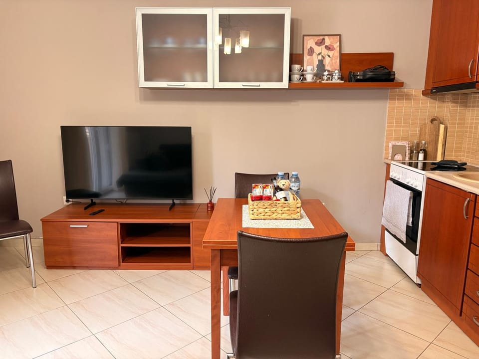 TV and multimedia, kitchen