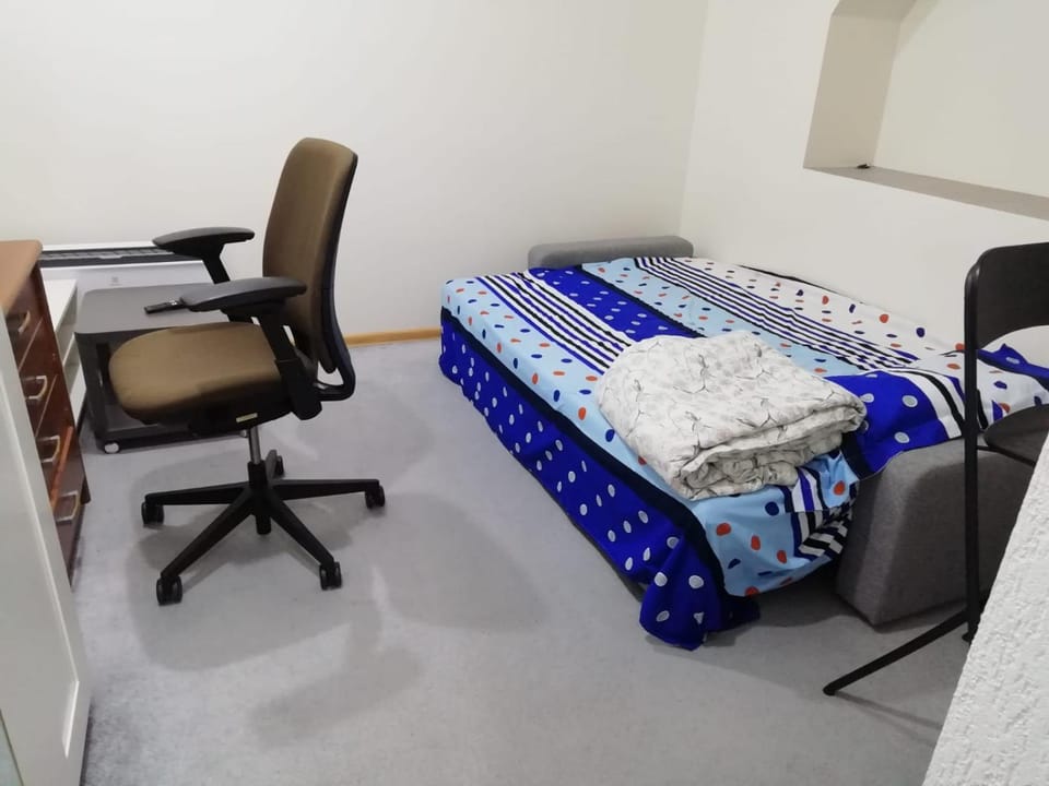 Property building, Bed, Bedroom, wardrobe