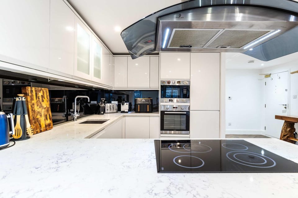 2-bedroom apartment near Royal Oak and Portobello road Apartment in City of Westminster