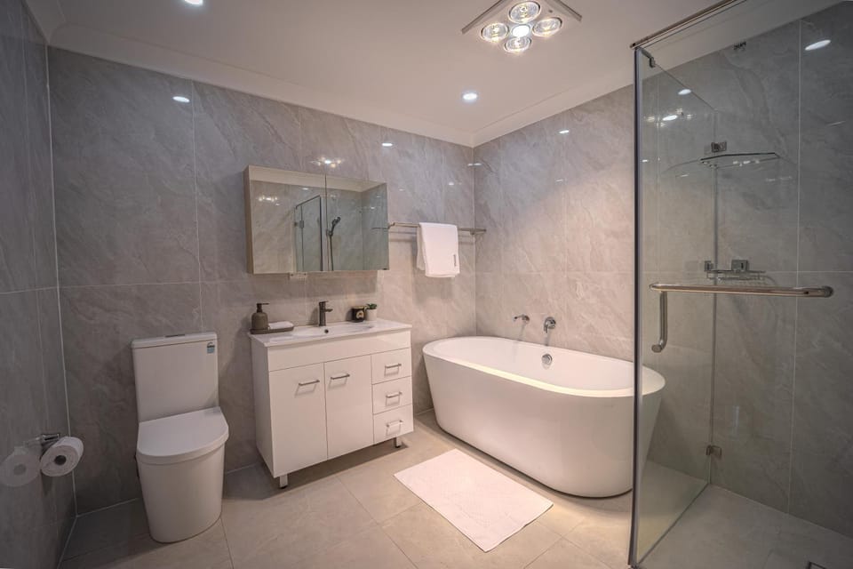 Bathroom, Public Bath, Bath