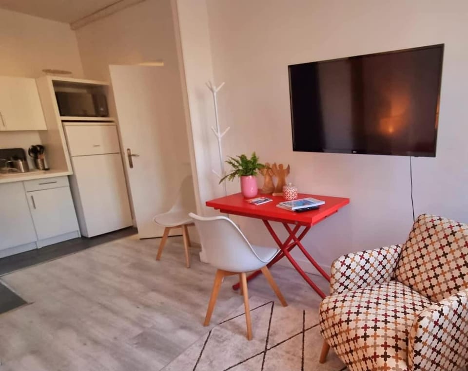 Lilly-Tout a pied proche gares Grd Palais&Centre Apartment in Lille