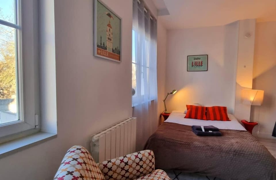 Lilly-Tout a pied proche gares Grd Palais&Centre Apartment in Lille