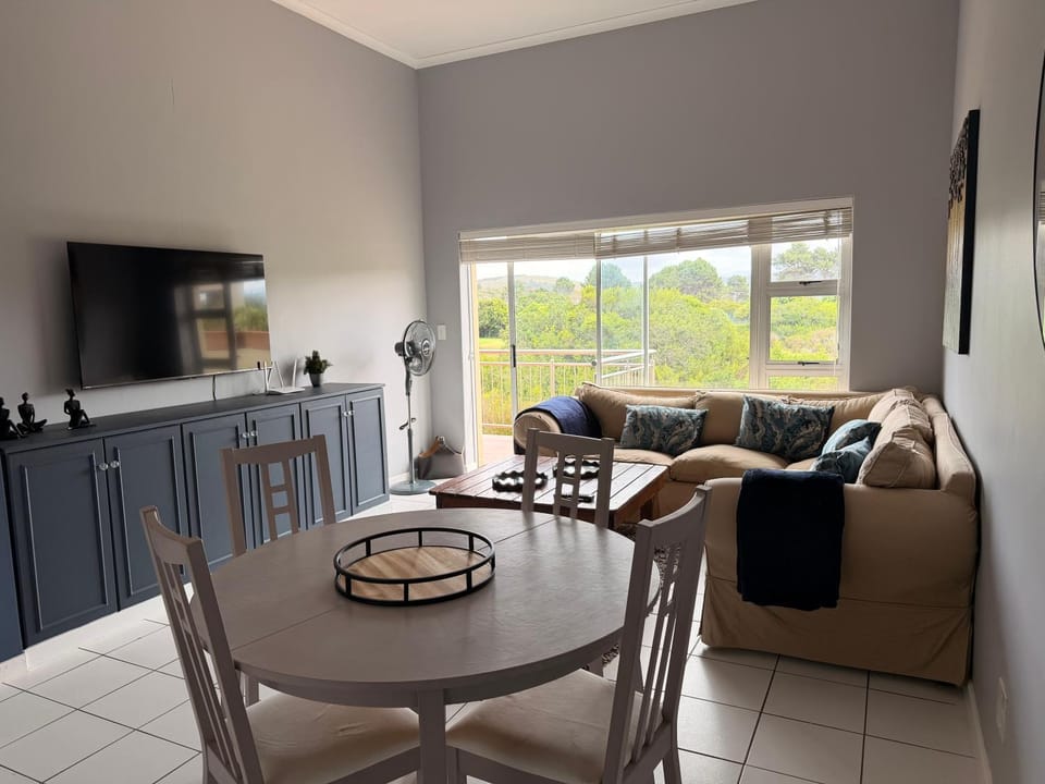 ii7 Goose Valley Golf Estate Apartment in Plettenberg Bay