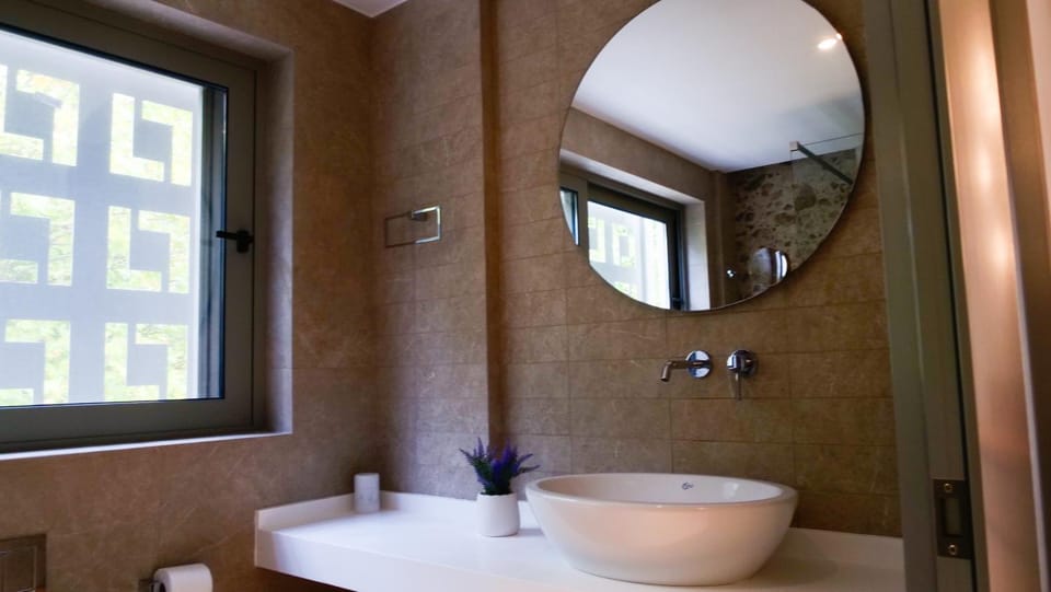 Cosmos Residences Apartment in Vasiliki