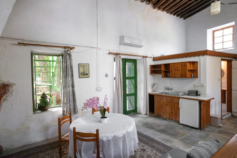 Antonys Garden House Inn in Limassol District