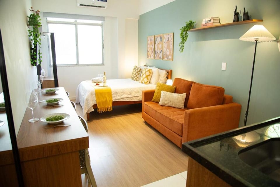 Newly renovated and complete loft Wi-Fi, TV, AC Apartment in Santa Teresa