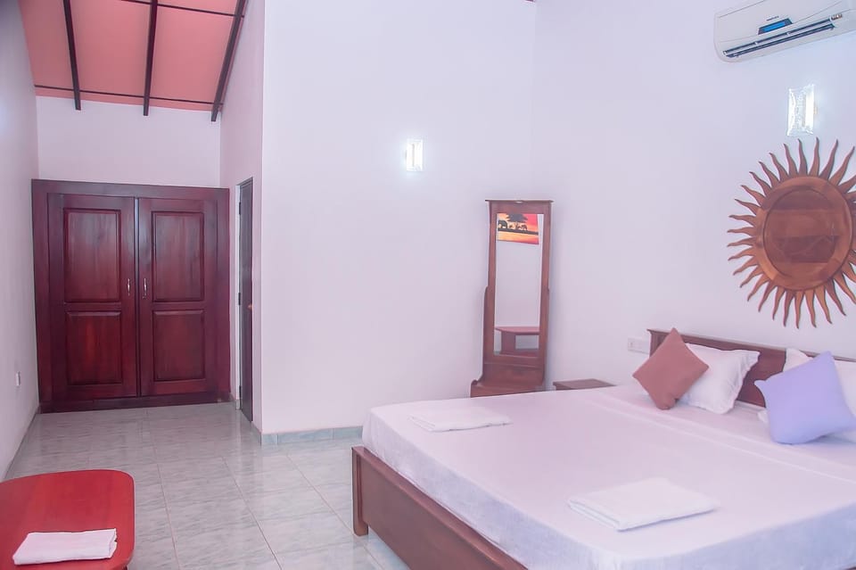 Leonard Negombo Holiday Villa Apartment in Negombo