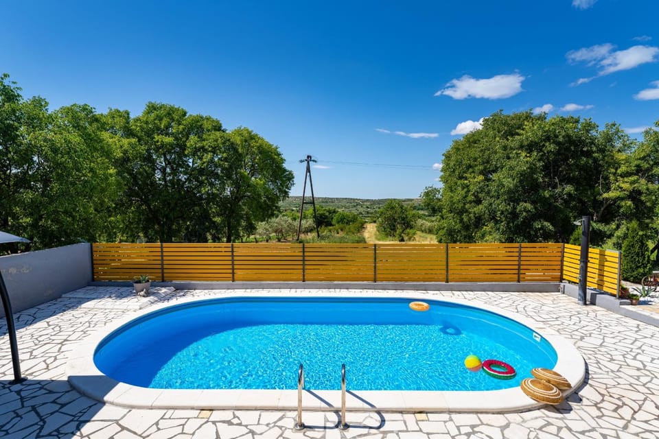 My Dalmatia - Villa Manda Adriatic with Private Heated Pool House in Šibenik-Knin County, Croatia