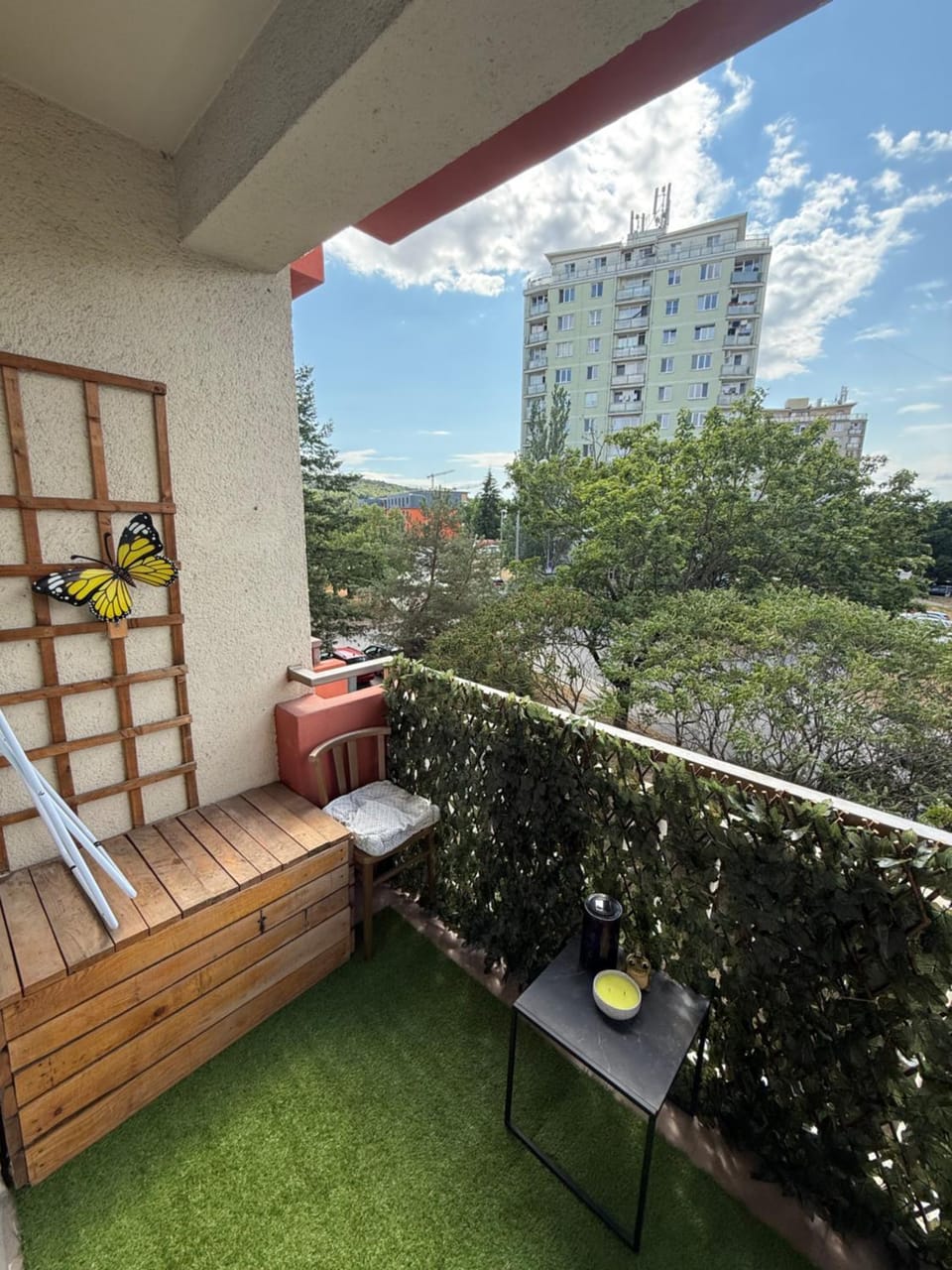 Self-check - White Two Apartment in Slovakia