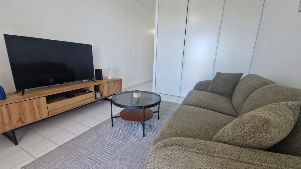 TV and multimedia, Living room, storage