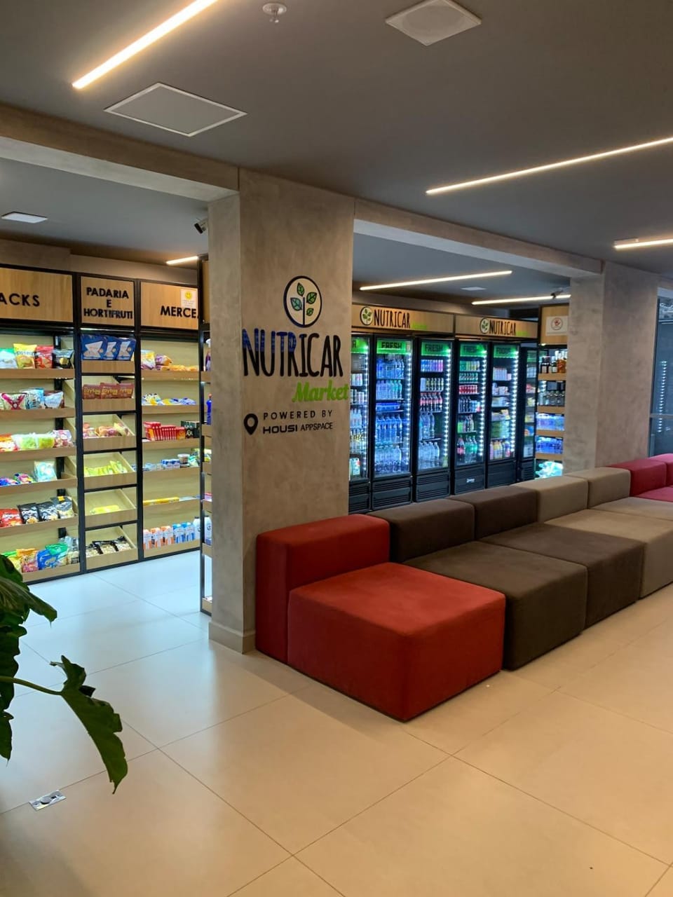 Property building, Living room, Supermarket/grocery shop