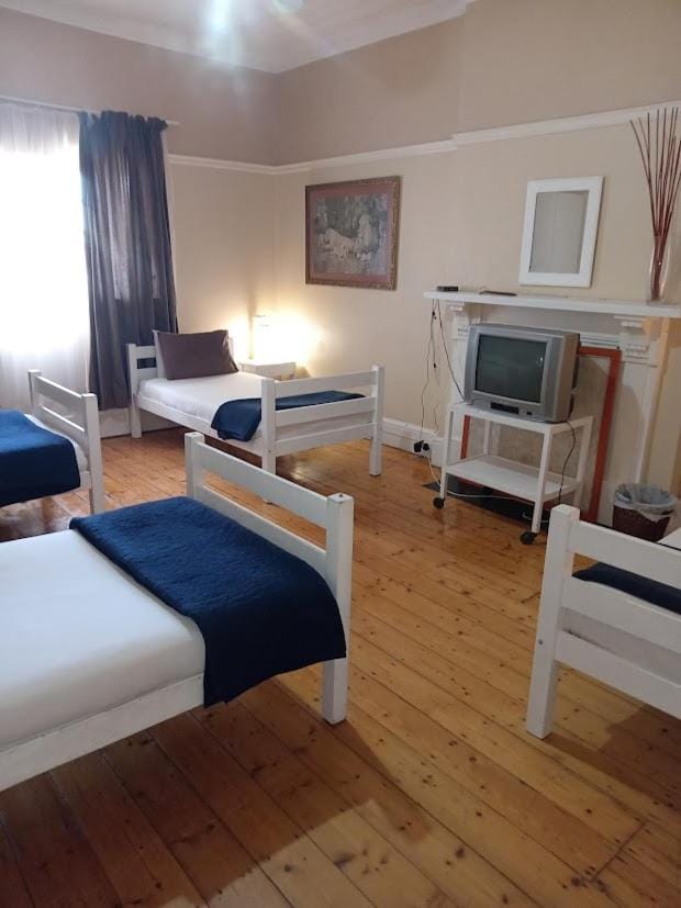 Rose Village LilyPond Bed and Breakfast in Port Elizabeth