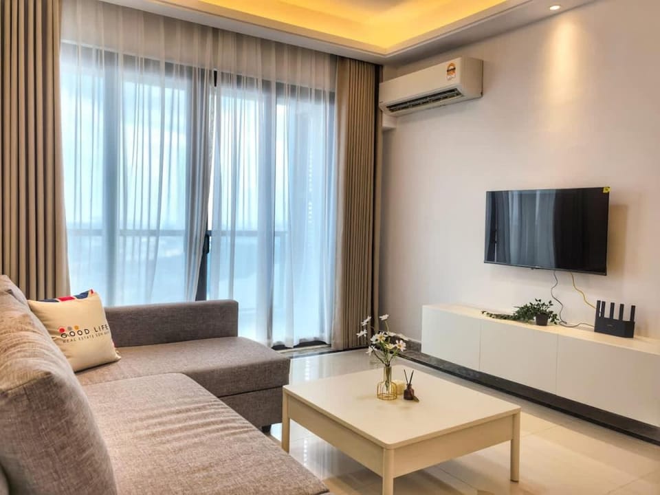R&F Princess Cove 2BR Sea View JB-SG CIQ Malls House in Johor Bahru