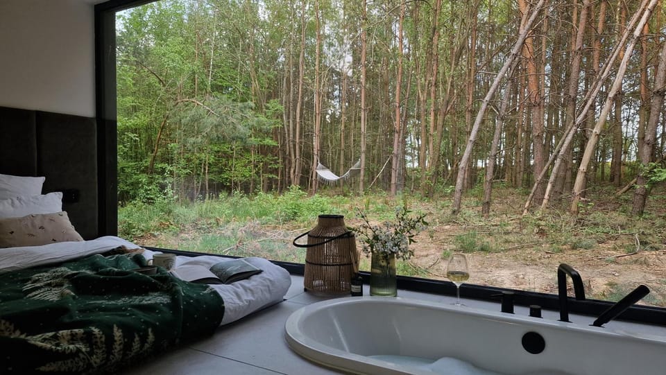 Swobodnia - domek z wanną na skraju lasu House in Poland