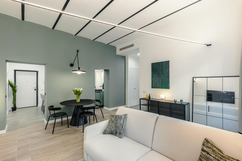 TV and multimedia, Living room, Seating area, Dining area