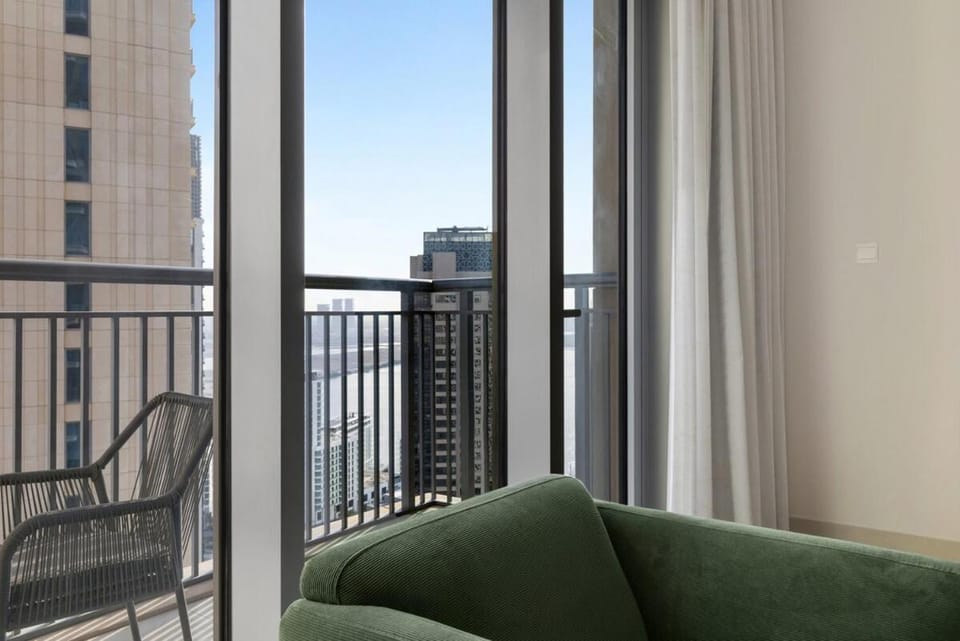 30th Floor Creek Harbour 1 Bedroom Apartment Apartment in Dubai