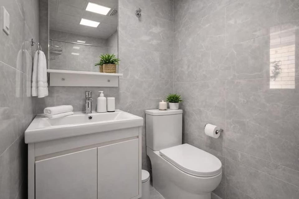 Quiet ground-floor flat near 28 May metro Apartment in Baku