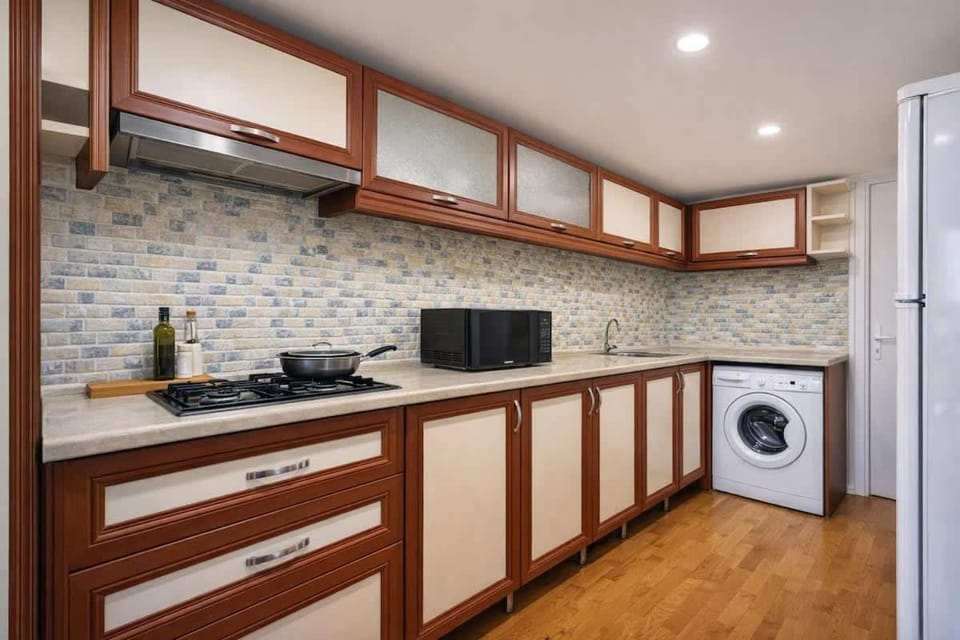 F1-view loft near Boulevard & Old City Apartment in Baku