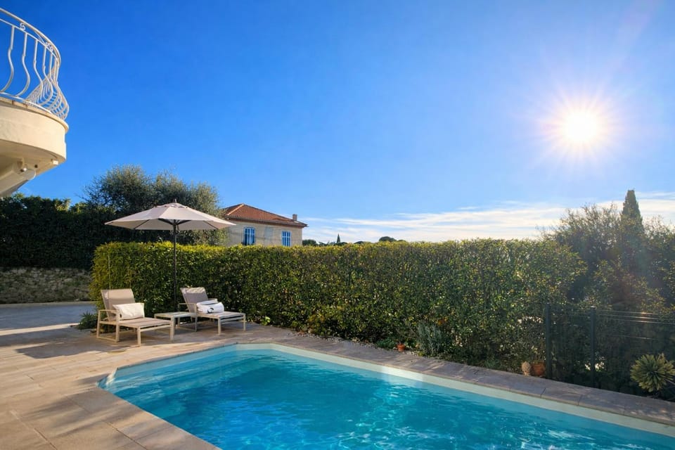 Garden, Swimming pool