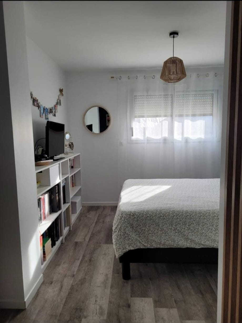 Chambre à 20min du Circuit Vacation rental in Pays de la Loire