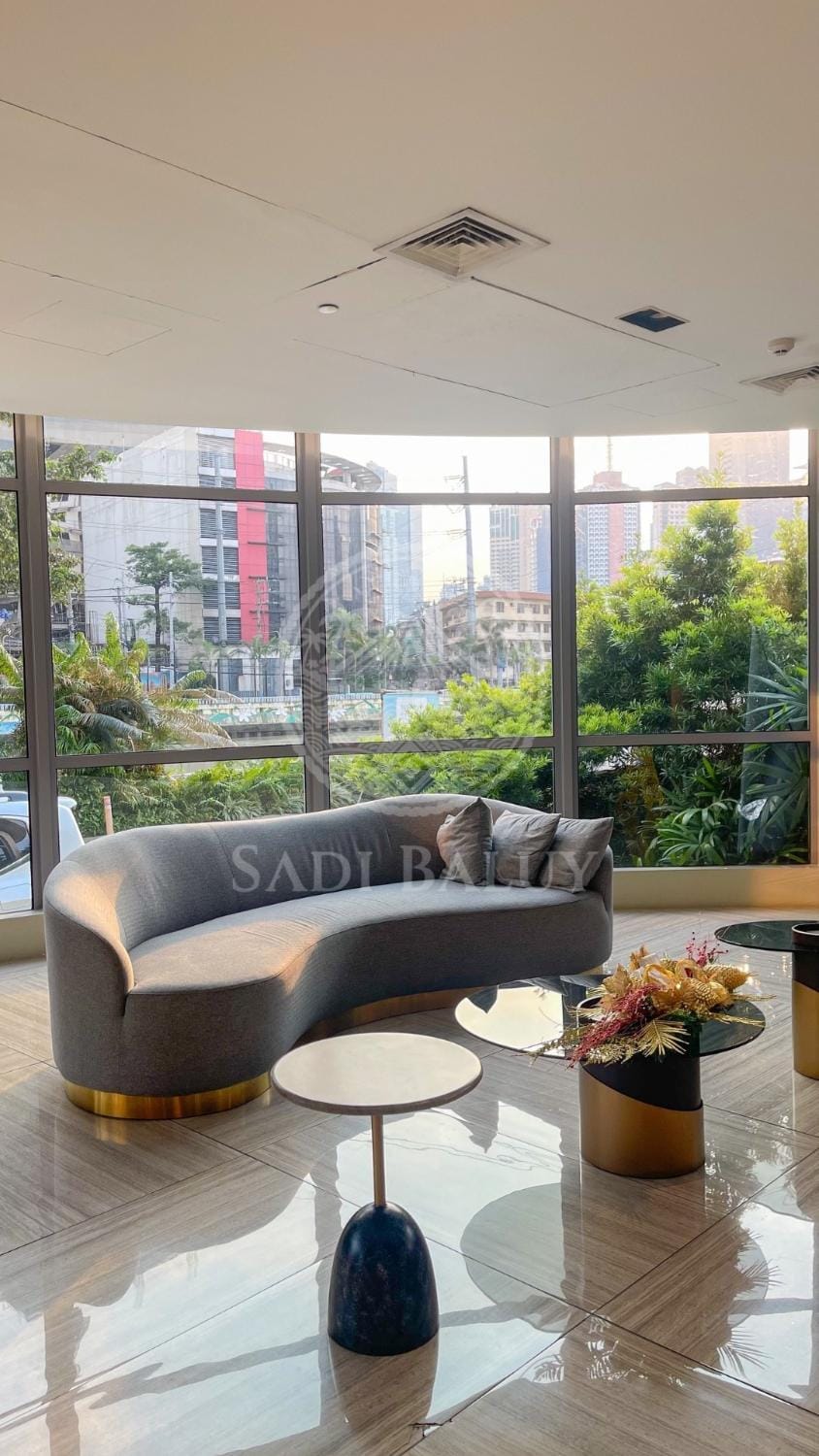 3 min to Rockwell City View Pool Parking Apartment in Mandaluyong