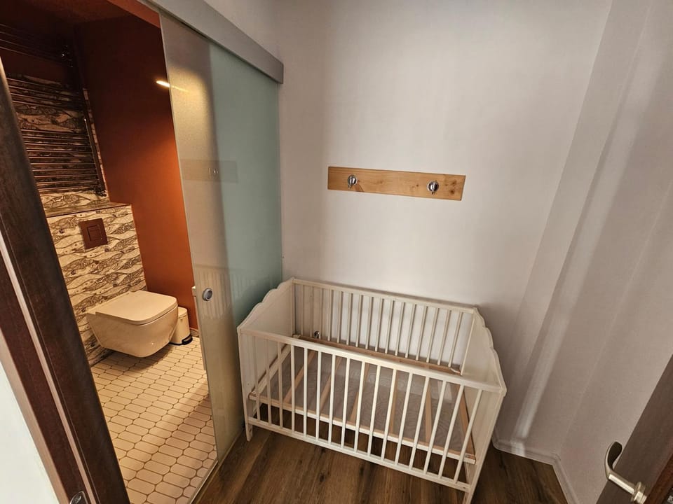 Manolaire Park Residence Apartment in Bucharest
