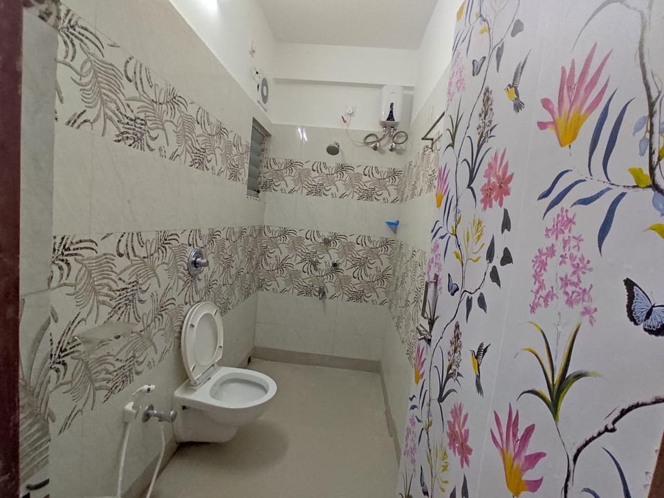 Sea Breeze Home Stay Apartment in India