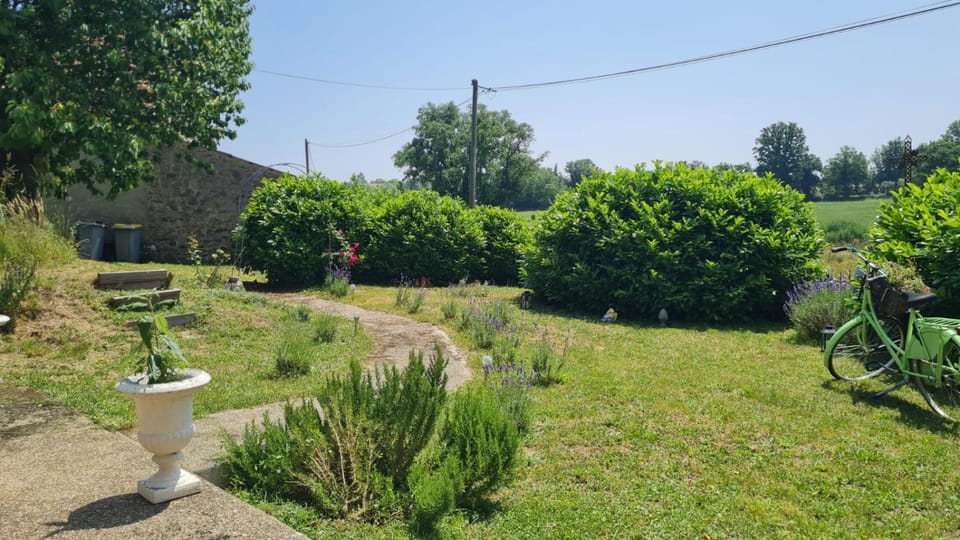 Ciel Etoillè House in Auvergne-Rhône-Alpes