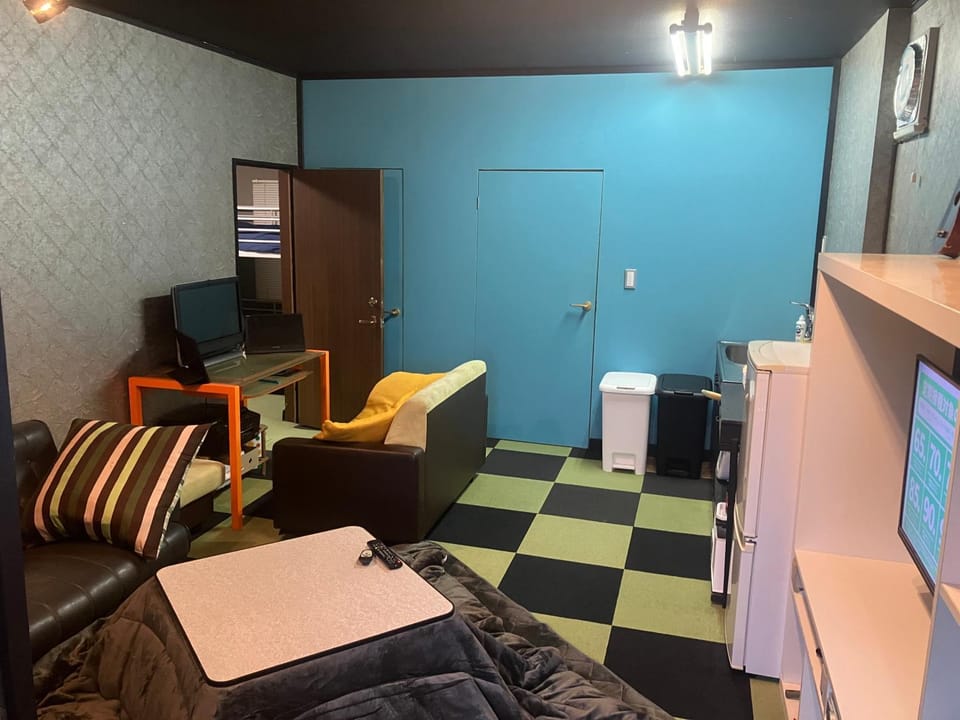 Communal lounge/ TV room, Living room