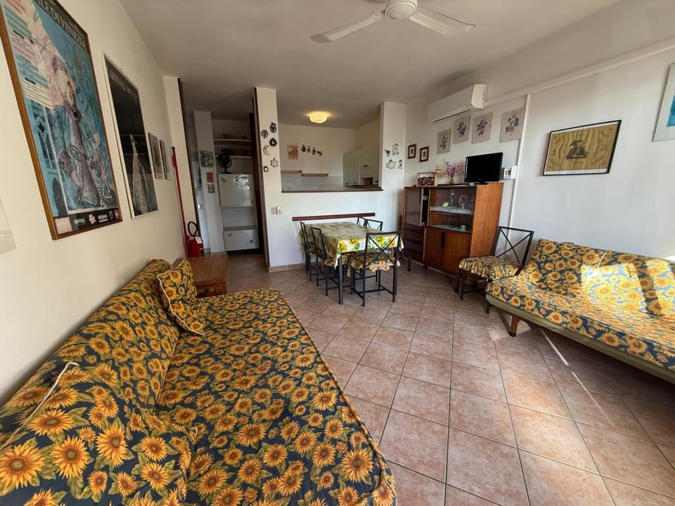 Porto Santa Margherita - Appartamento Fronte Mare - Posto spiaggia Apartment in Porto Santa Margherita