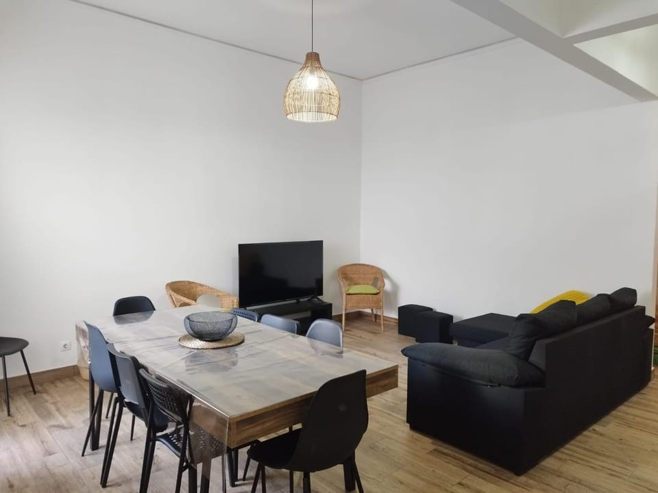 Communal lounge/ TV room, Living room