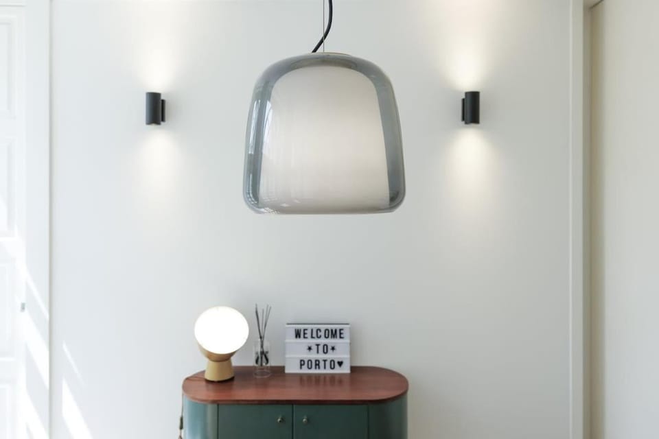 Modern Flat with balcony on Rua das Flores - 3rd Apartment in Porto