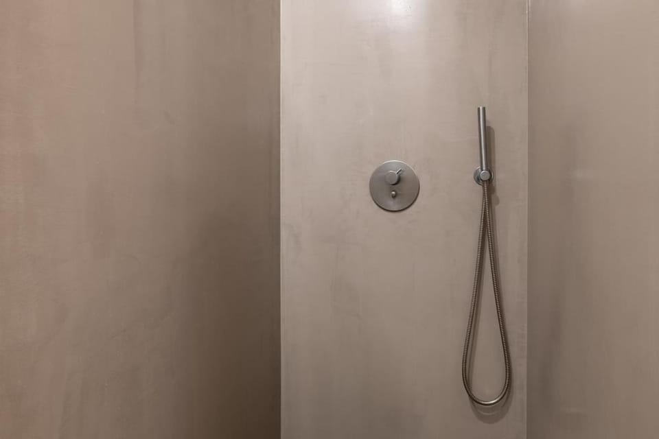 Modern Flat on Rua das Flores - 4th Floor Apartment in Porto