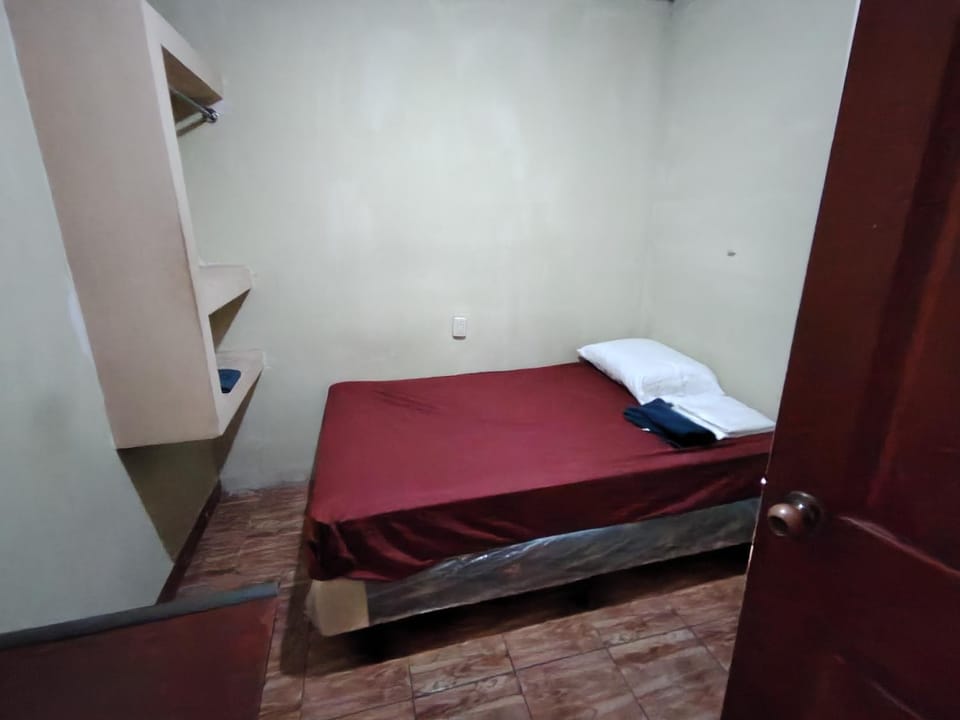 Rooms libertad Bed and Breakfast in San Salvador