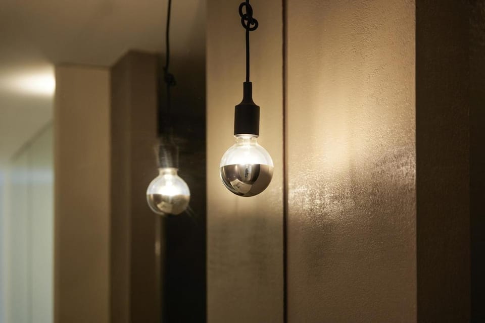 Modern Flat with balcony on Rua das Flores - 5th Apartment in Porto