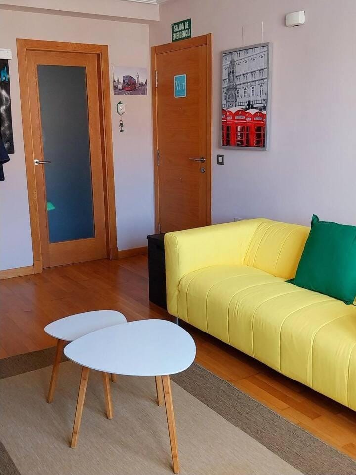 Apartamento Naranco Huca Oviedo Apartment in Oviedo