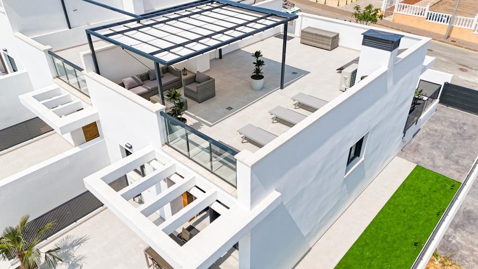 View (from property/room), Balcony/Terrace