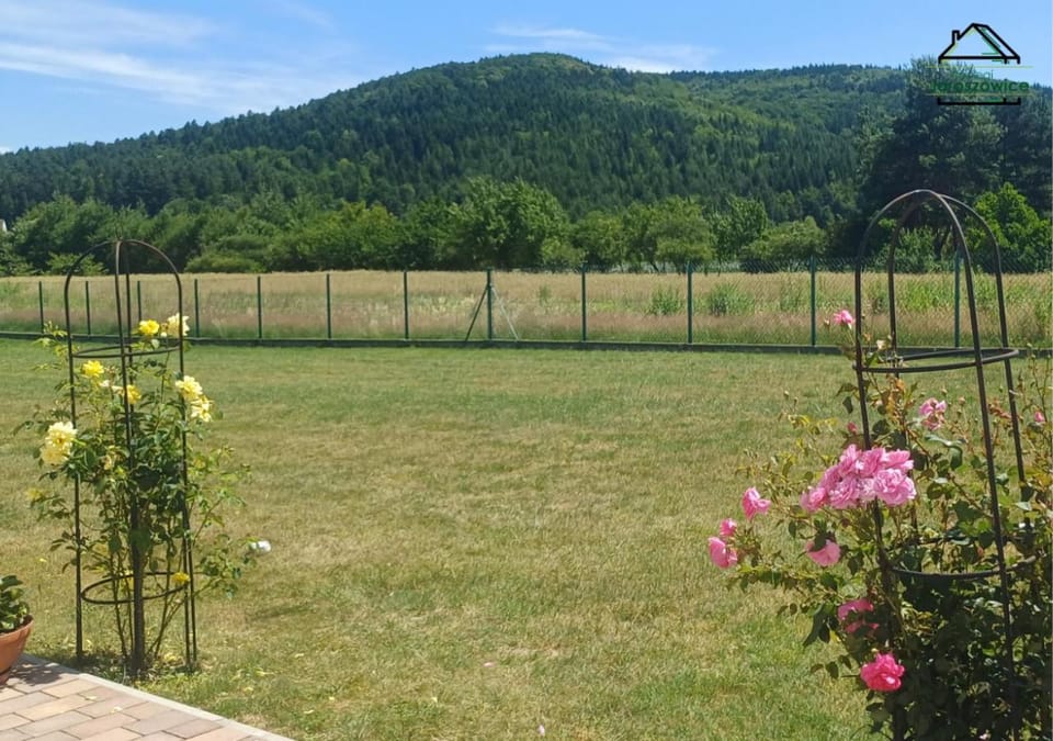 Spring, Day, Natural landscape, Garden, Garden view, Mountain view
