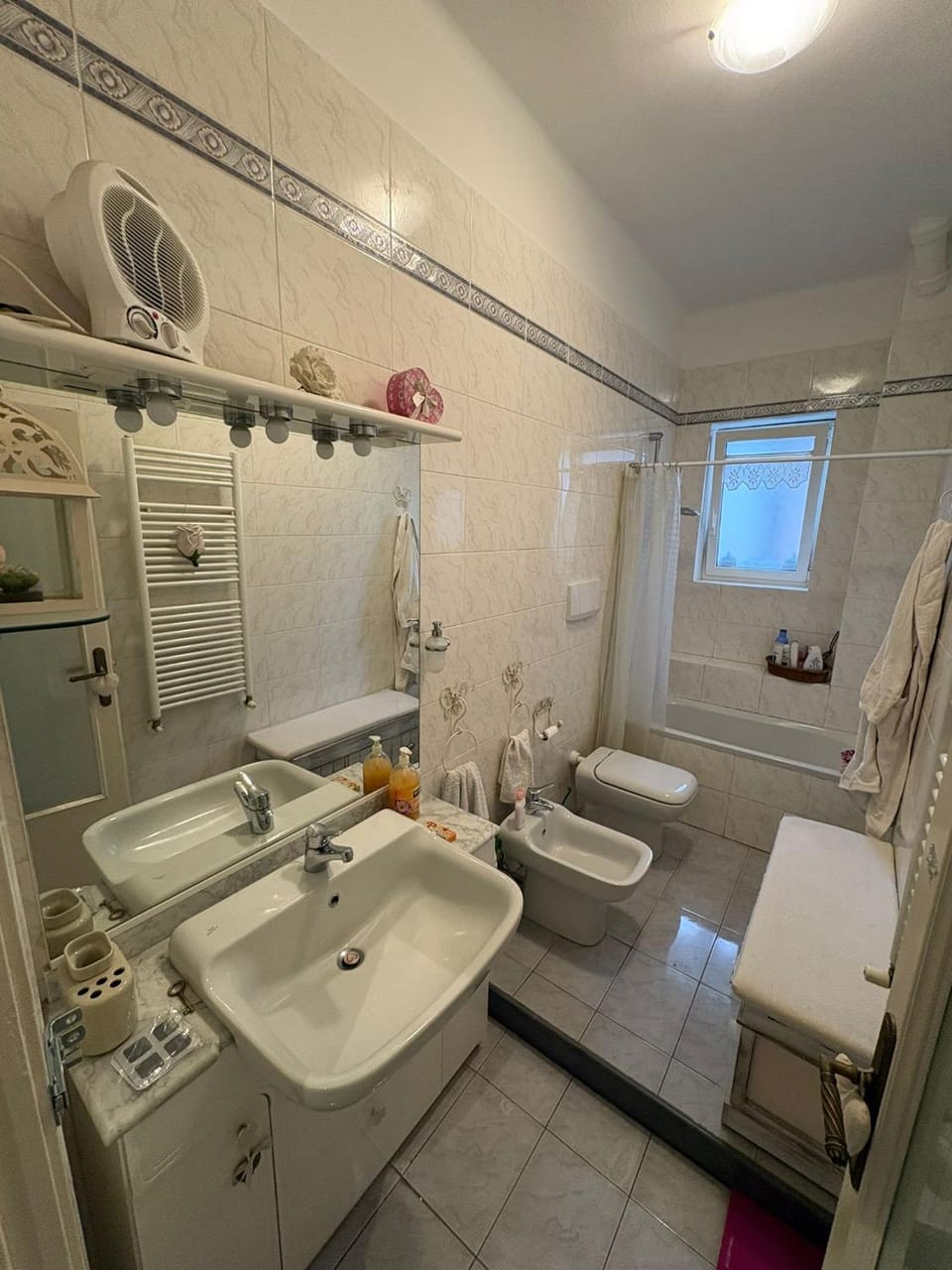 Sunny Side Apartment in Bari
