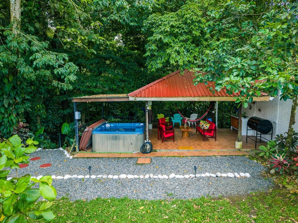 Patio, Natural landscape, BBQ facilities, Dining area, Garden view