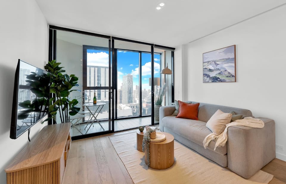 View (from property/room), Living room, City view