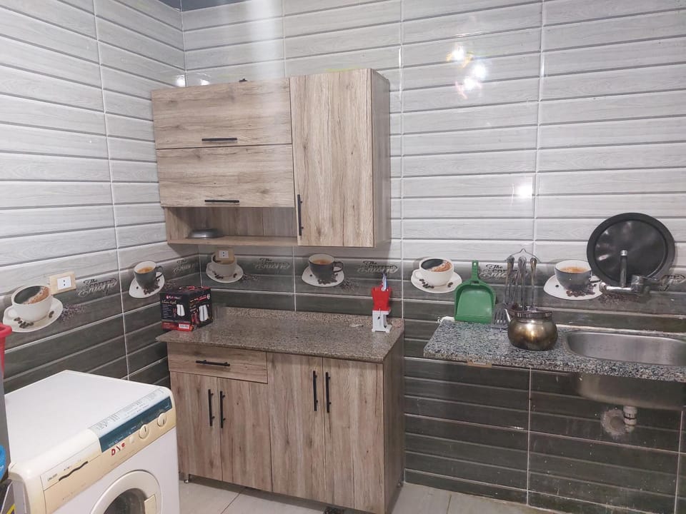 عمارة 26 شارع عبدالحميد سليمان الدور الارضي المرتفع Apartment in Egypt