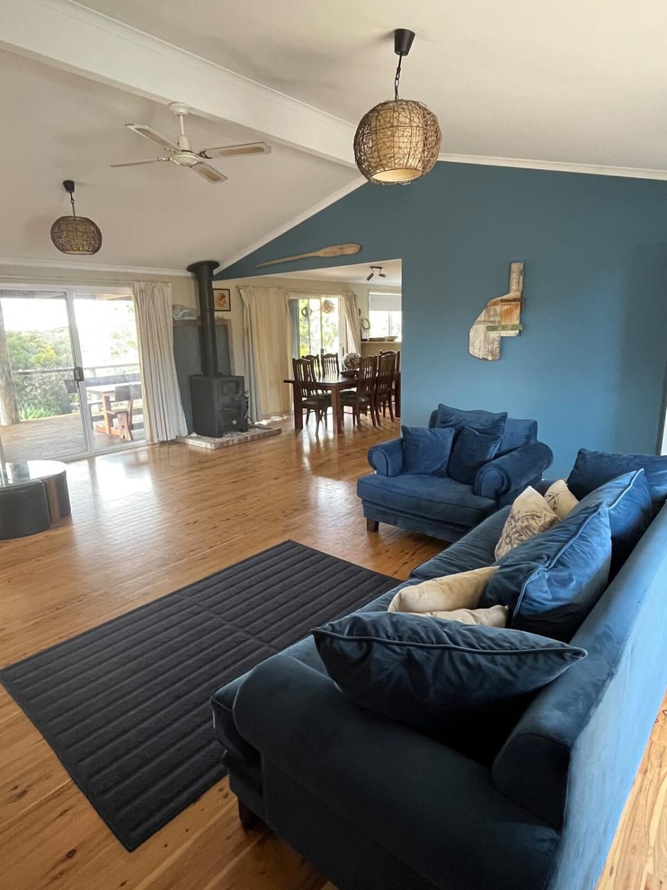 Living room, Lounge or bar, Dining area, Dinner, Family, fireplace