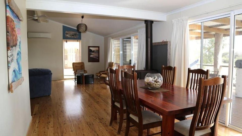 Driftaway - WIFI, Netflix, pet friendly, comfort House in Marion Bay